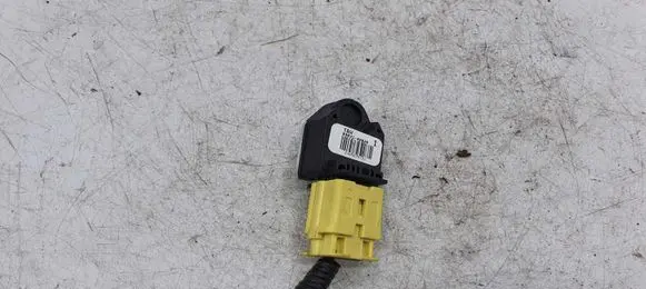 Lexus IS 220D-250-350 Airbag deployment crash/impact sensor 8983102020