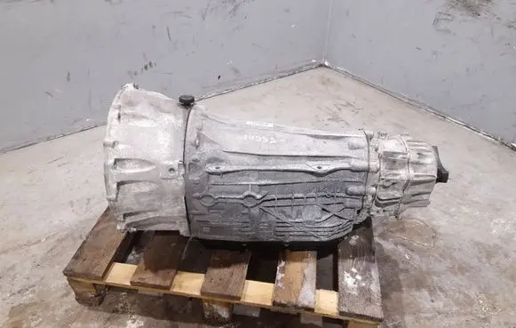 Mercedes-Benz C W205 Automatic gearbox 2052707502 2132709901