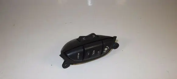 Jaguar S-Type Steering wheel buttons/switches 2R9314K147AA