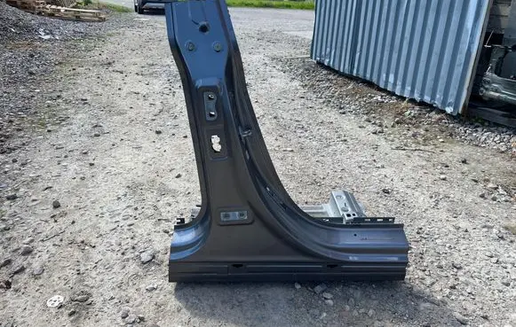 Mercedes-Benz CLA C118 X118 Pillar (middle) 
