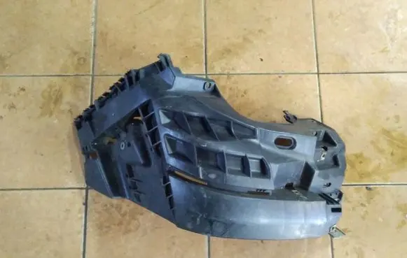 Renault Trafic II (X83) Front bumper mounting bracket 93856002 620340101R
