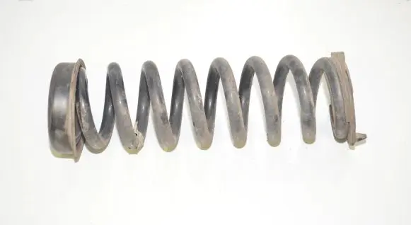 BMW 4 F32 F33 Rear coil spring 6851932 33536851932