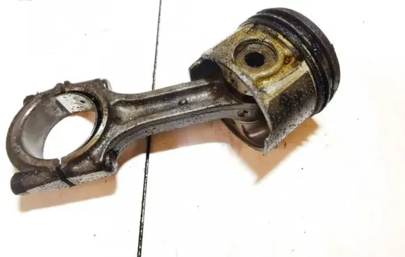Piston with connecting rod