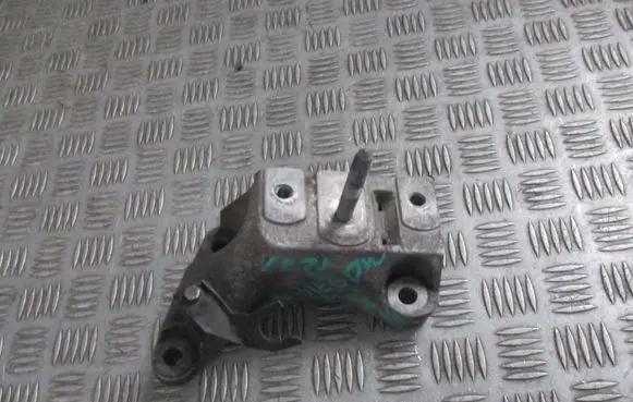 Volkswagen Sharan Gearbox mounting bracket 7M3399135A