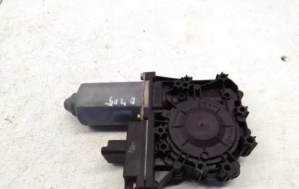 Peugeot 807 Rear door window regulator motor 32261604 0206008907