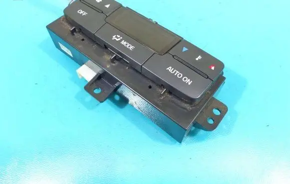 Climate control/heater control trim