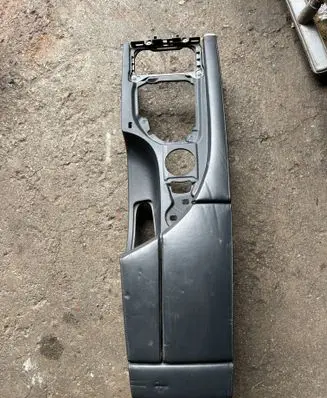 BMW 5 E60 E61 Armrest 