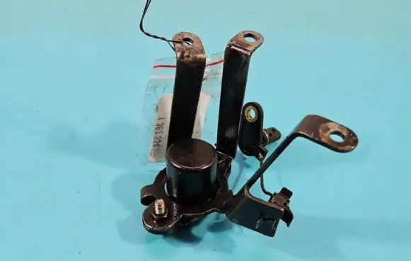 Mercedes-Benz R W251 Oil level sensor A2720101140 IMPRK1367334