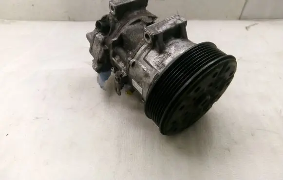 Toyota Avensis T250 Air conditioning (A/C) compressor (pump) GE4472209399 8831005120