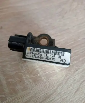 Honda Civic Airbag deployment crash/impact sensor 77970SNAA320M1