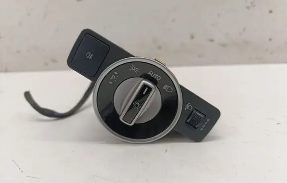 Mercedes-Benz GLA W156 Light switch