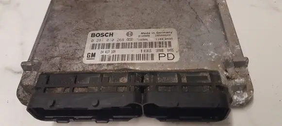 Opel Zafira B Engine control unit/module 028010268 24417169