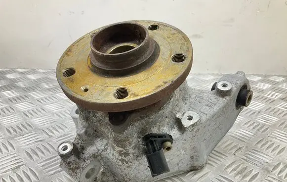 Skoda Yeti (5L) Rear wheel hub 3C0505436G WHT003856