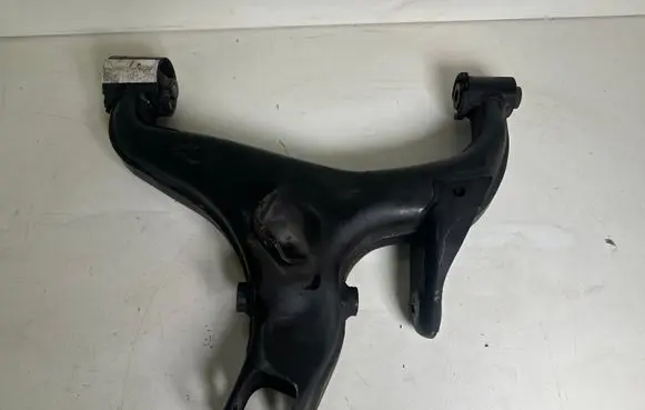 Land Rover Discovery 4 - LR4 Rear control arm