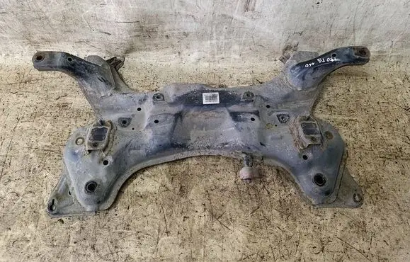 Hyundai i30 Front subframe 62401A6400T9 170113A0067 C3680