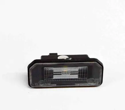 Tesla Model 3 Number plate light 107740800E