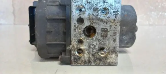 Opel Zafira A ABS Pump 273004362
