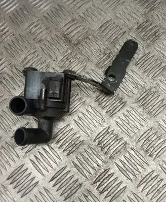 Volkswagen Golf VI Electric auxiliary coolant/water pump 5N0965561