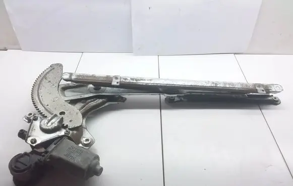 Toyota Avensis Verso Rear door window regulator with motor 8571044050 0620401571