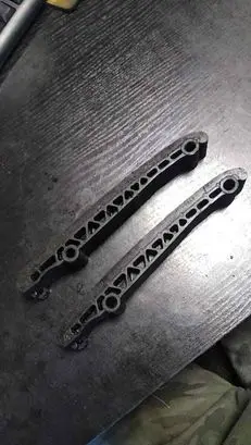 Mercedes-Benz Vito Viano W638 Slide rail for timing chain 6110520416