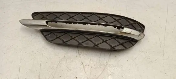 Mercedes-Benz C W204 Front bumper lower grill A2048803324