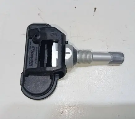 Mercedes-Benz C W205 Tire pressure sensor A0009050030