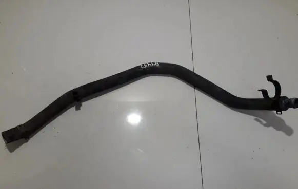 Volkswagen Polo III 6N 6N2 6NF Engine coolant pipe/hose