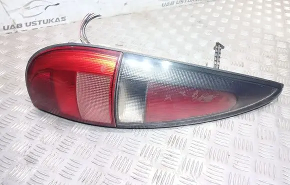 Renault Laguna I Rear/tail lights 4135