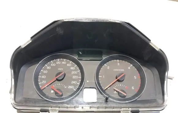 Volvo V50 Speedometer (instrument cluster) 36002433 31254776 A555K