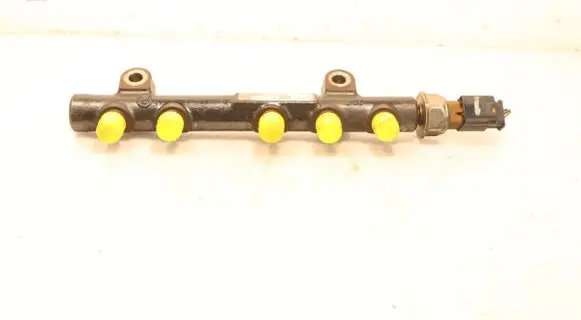 Ford Focus Fuel main line pipe 9804776780-00