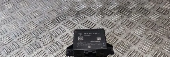 Porsche Macan (95B) Gateway control module 95B907530