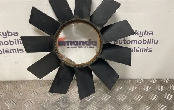 BMW 5 E39 Fan impeller 11521712058