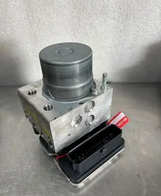 Renault Austral Master brake cylinder