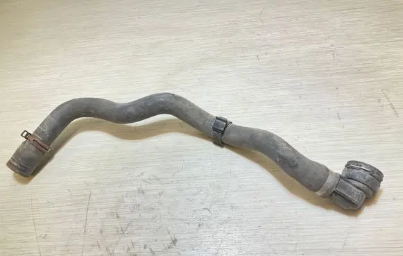 Ford Kuga I Engine coolant pipe/hose AV418286AC