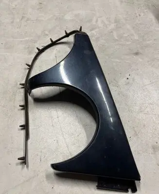 Mercedes-Benz E W210 Under headlight/headlamp trim 2108200112
