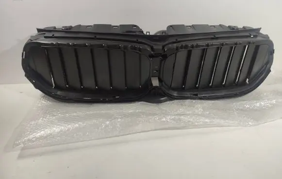 BMW 6 G32 Gran Turismo Front bumper upper radiator grill 51745A218F5 5A218F5