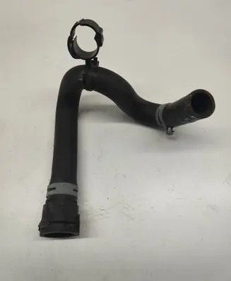Chevrolet Camaro Engine coolant pipe/hose 84128868
