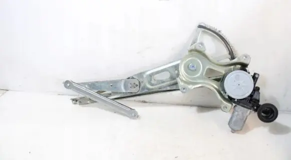 Toyota RAV 4 (XA30) Front window lifting mechanism without motor
