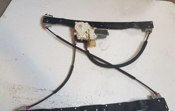 Ford Galaxy Front door window regulator with motor 0130822287