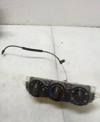 Ford Focus Climate control unit 3M5T19980AD P6960732041 69607320