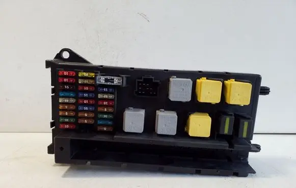 Volkswagen Crafter Fuse module A9065450201
