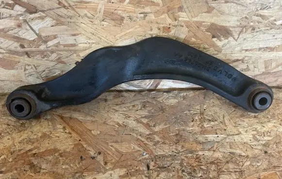 Volvo XC60 Rear control arm 31406748 SP32G0D