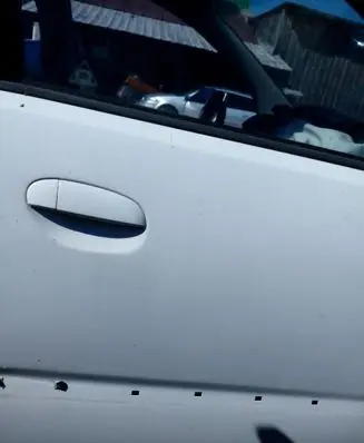 Hyundai i10 Front door