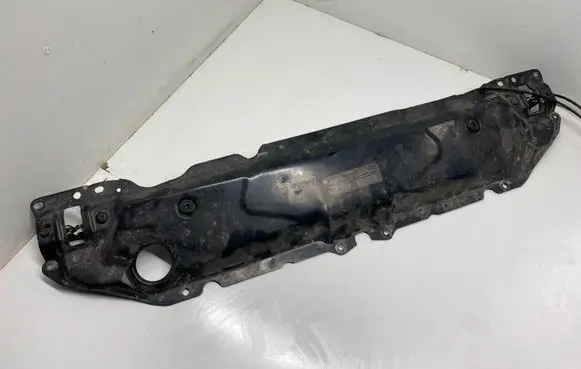 BMW 5 E60 E61 Top upper radiator support slam panel 7033741