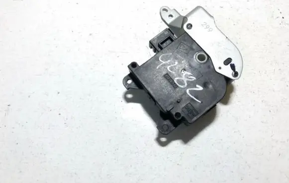 Suzuki Swift I Air flap motor/actuator 1138002530