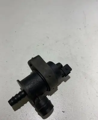 Volvo S60 Turbo solenoid valve 31104896