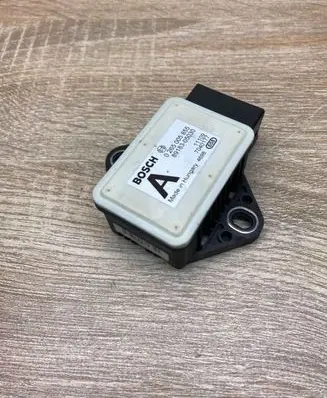 Toyota Avensis T270 ESP acceleration yaw rate sensor 8918305030 0265005855