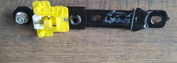 KIA Sportage Seat belt adjustment motor 