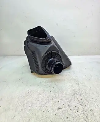 Audi A6 C7 Air filter box cover 4G0133838E
