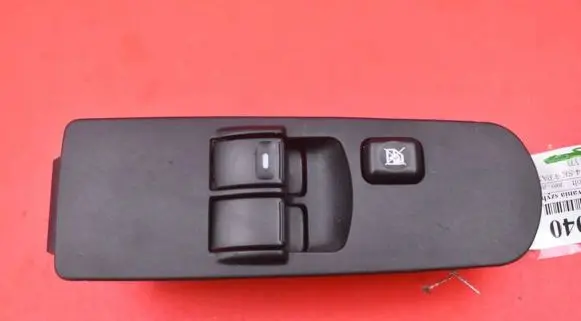 Mitsubishi Colt CZ3 Electric window control switch MR587959